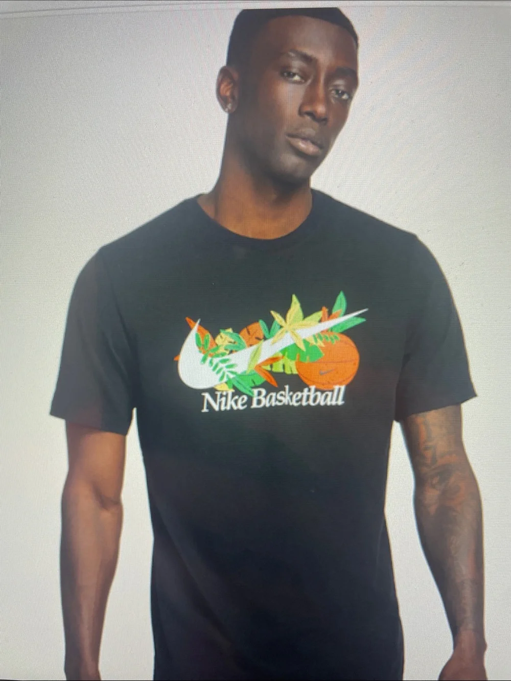 Nike Dri-Fit Basketball Men’s Short Sleeve Floral Black T-Shirt. FD0069-010; L